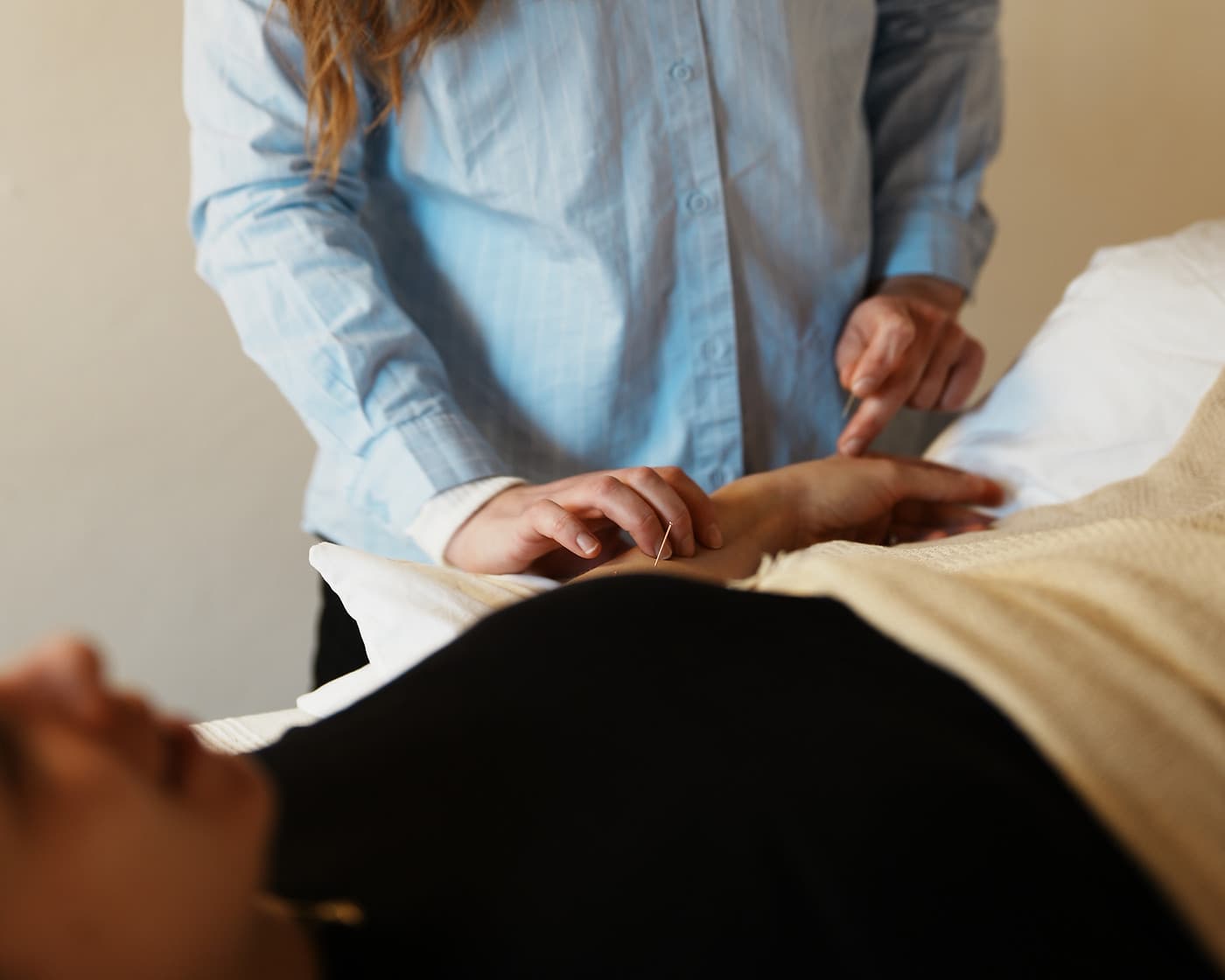 Klassisk kinesisk akupunktur til lindring og balance